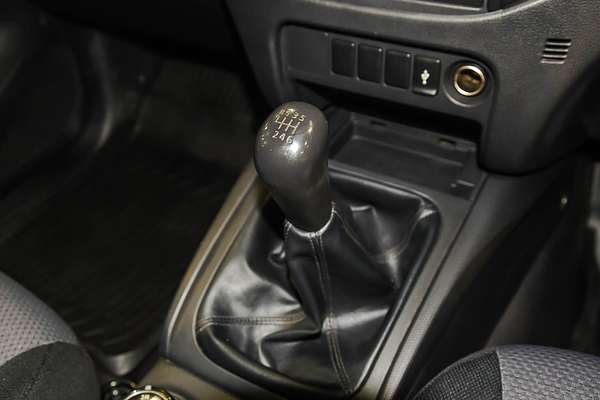 2021 Mitsubishi Triton GLX MR 4X4