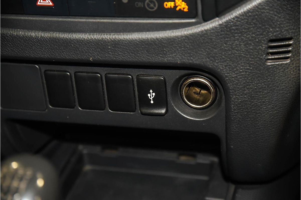 2021 Mitsubishi Triton GLX MR 4X4