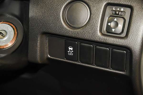 2021 Mitsubishi Triton GLX MR 4X4
