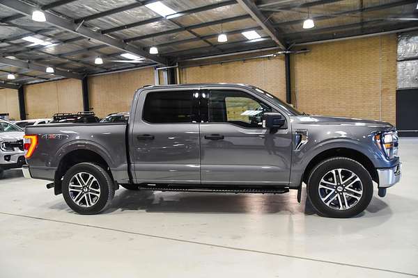 2023 Ford F-150 XLT 4X4 SWB