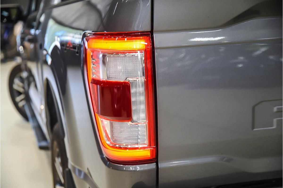 2023 Ford F-150 XLT 4X4 SWB