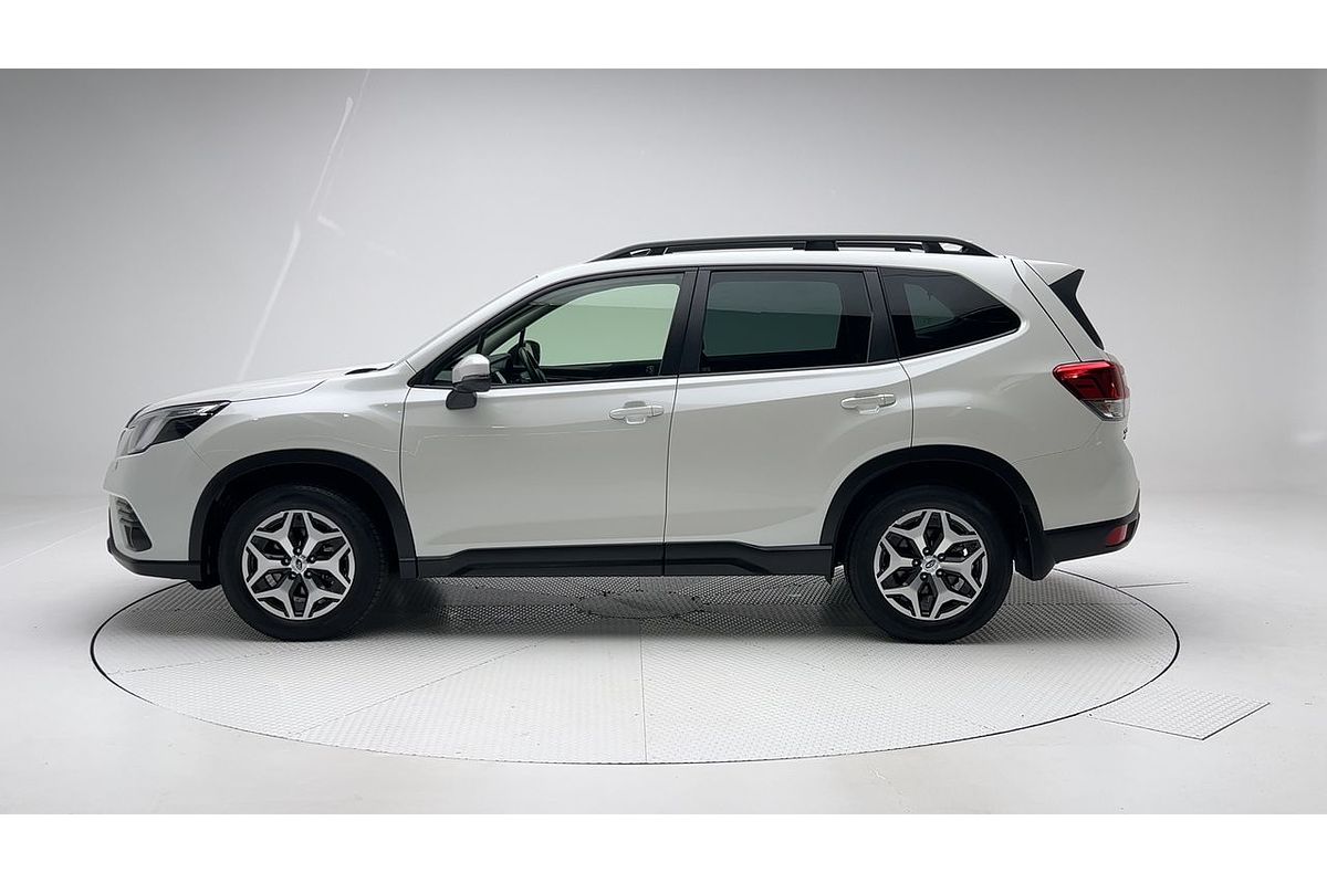 2023 Subaru Forester 2.5i S5
