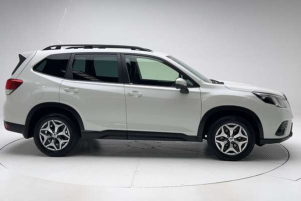 2023 Subaru Forester 2.5i S5