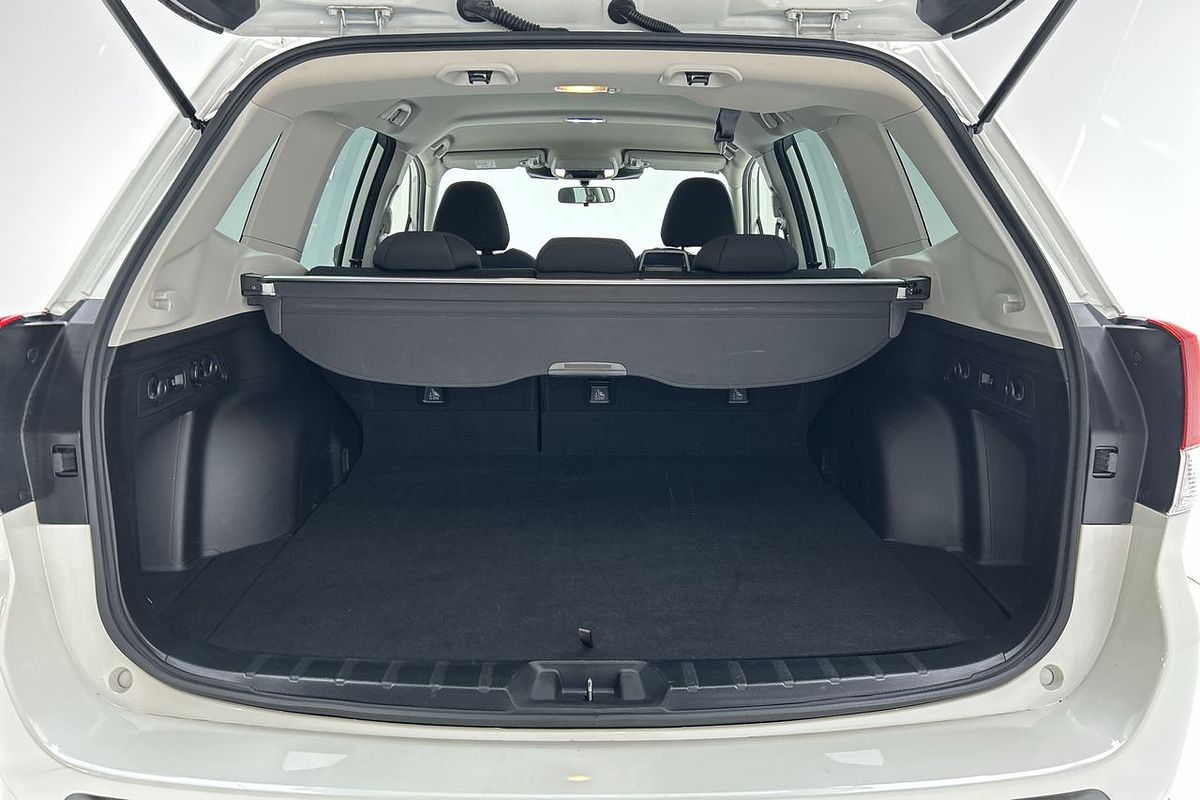 2023 Subaru Forester 2.5i S5
