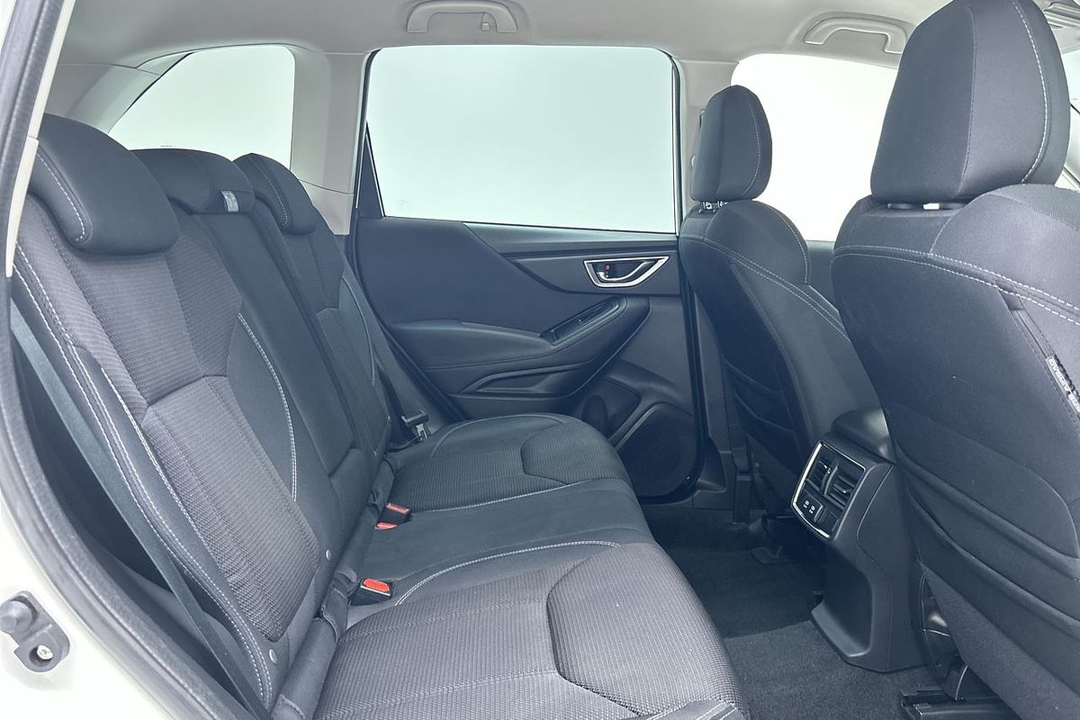 2023 Subaru Forester 2.5i S5