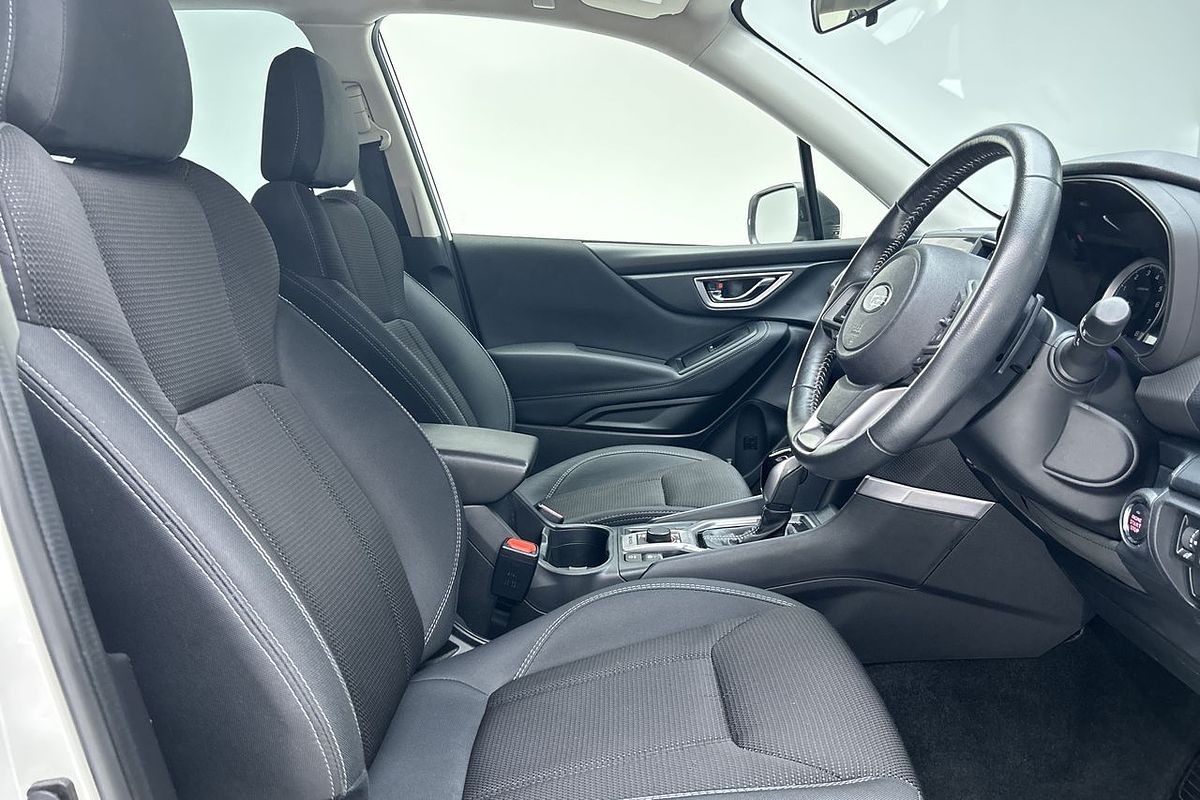 2023 Subaru Forester 2.5i S5
