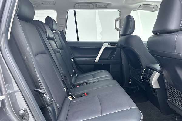2020 Toyota Landcruiser Prado Kakadu GDJ150R