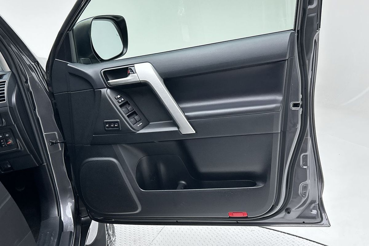 2020 Toyota Landcruiser Prado Kakadu GDJ150R