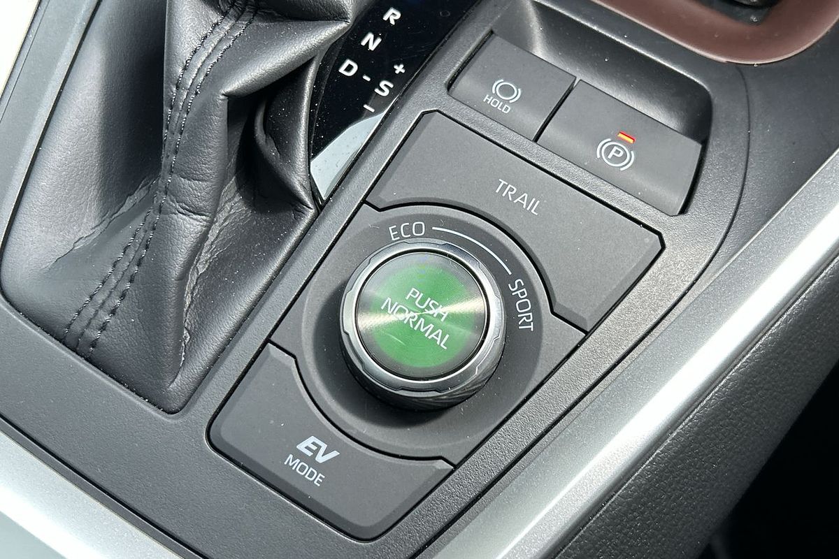 2023 Toyota RAV4 Cruiser AXAH54R