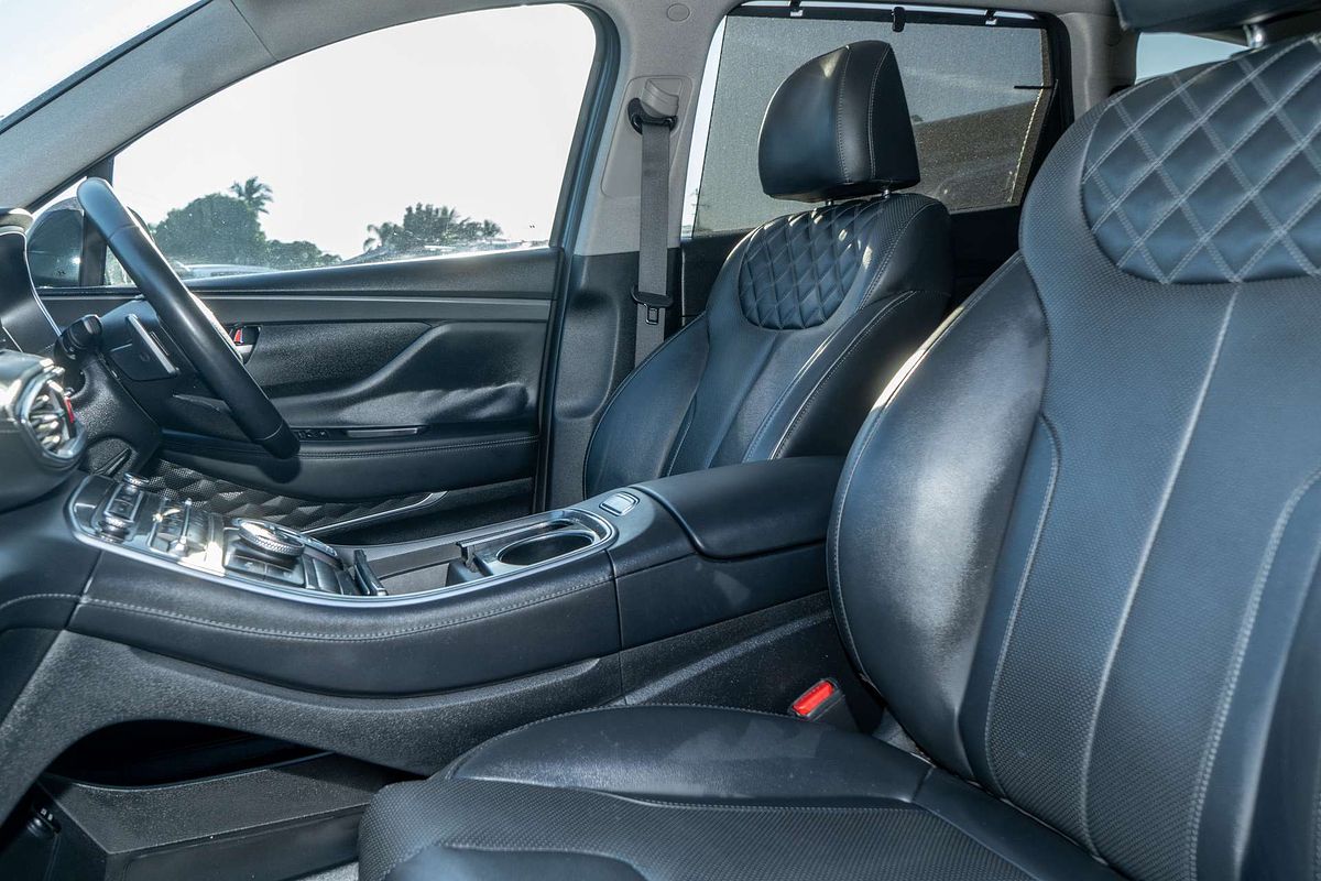 2021 Hyundai Santa Fe Active TM.V3