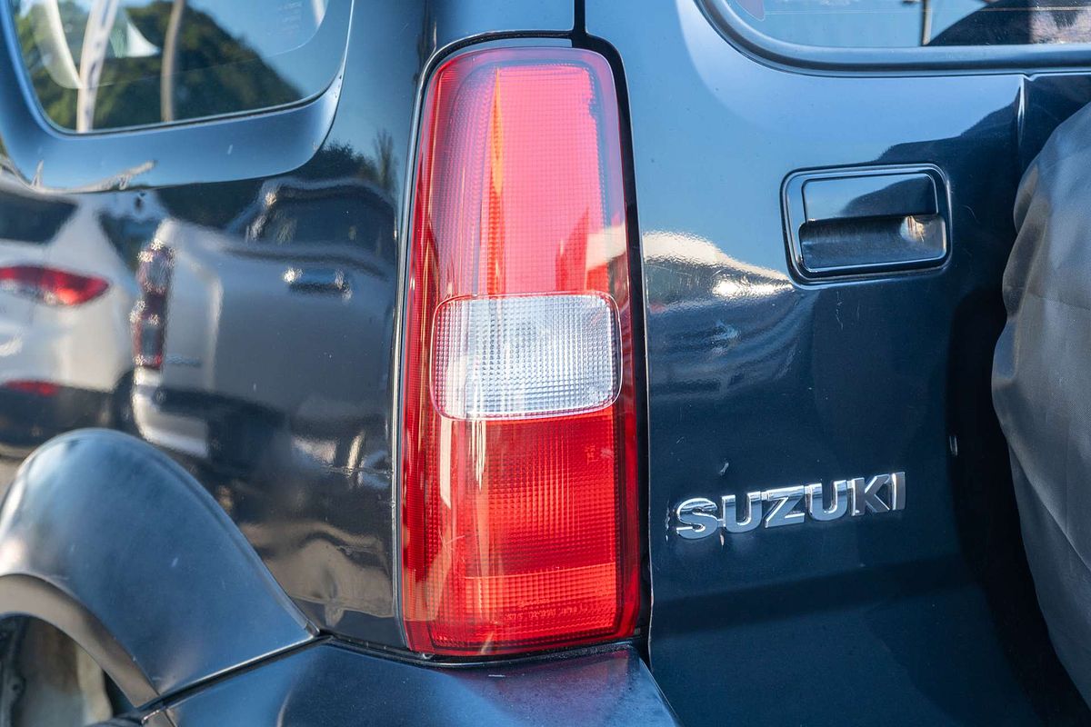 2012 Suzuki Jimny Sierra SN413 T6