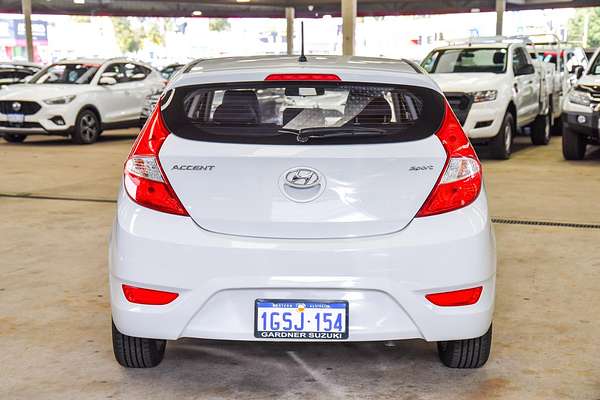2019 Hyundai Accent Sport RB6