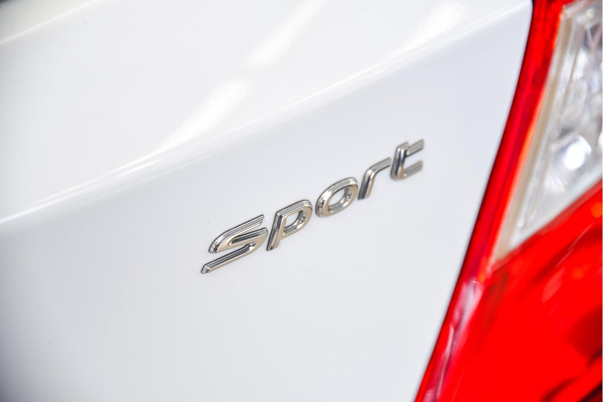 2019 Hyundai Accent Sport RB6