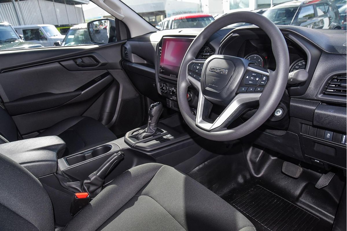 2025 Isuzu D-MAX SX 4X4