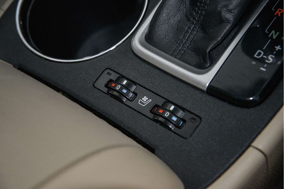 2016 Toyota Kluger Grande GSU50R