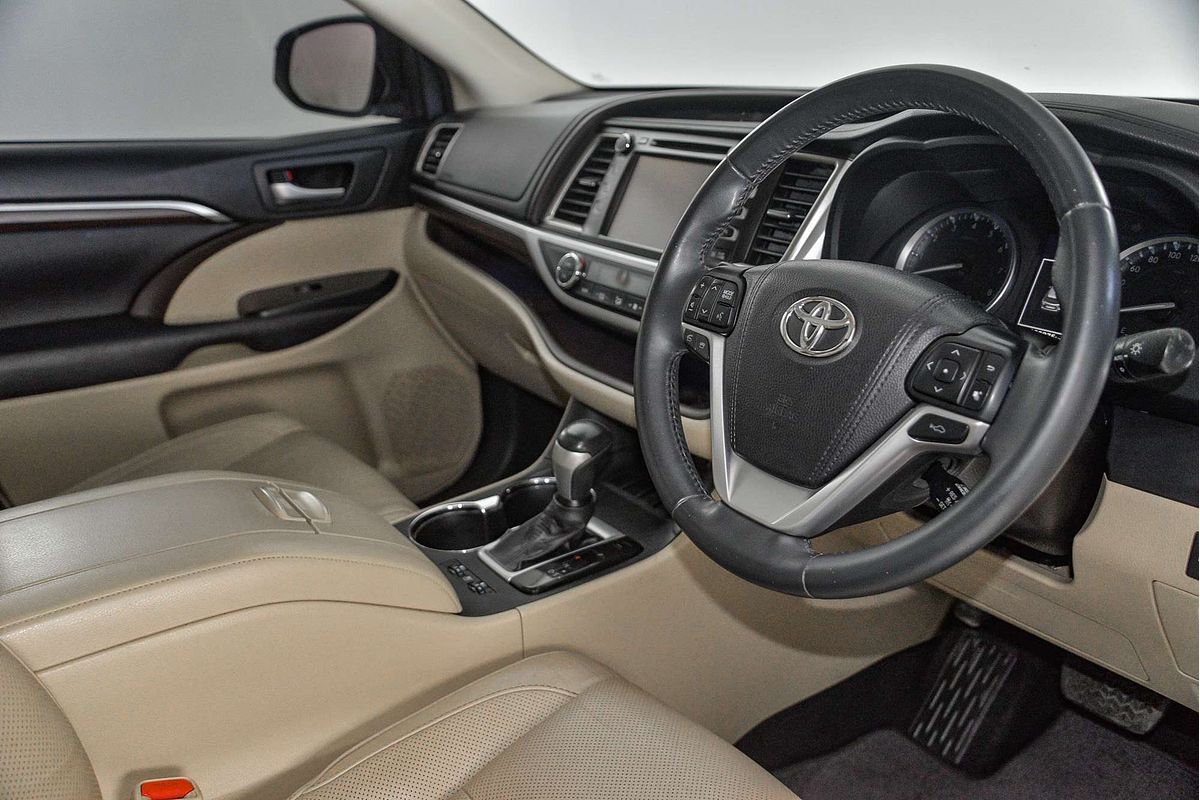 2016 Toyota Kluger Grande GSU50R