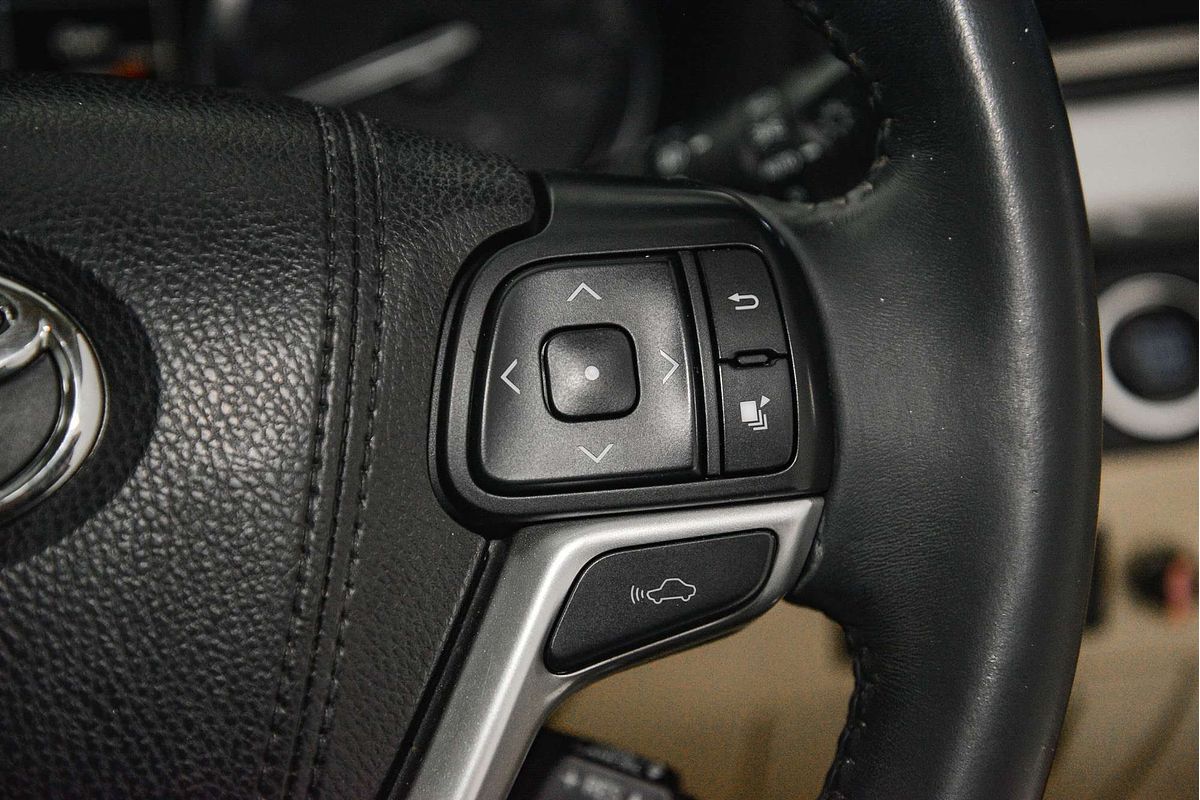2016 Toyota Kluger Grande GSU50R