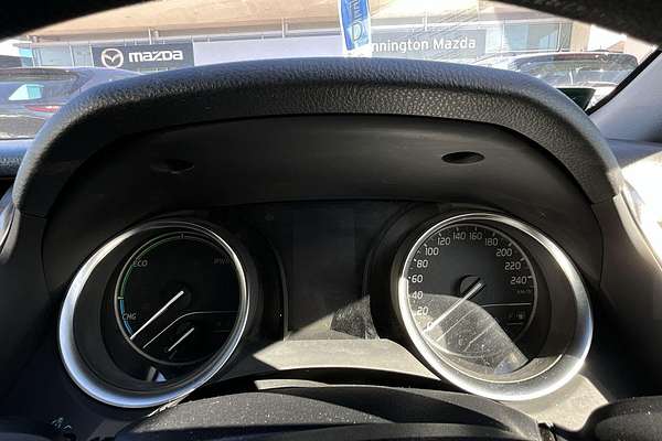 2020 Toyota Camry Ascent AXVH71R