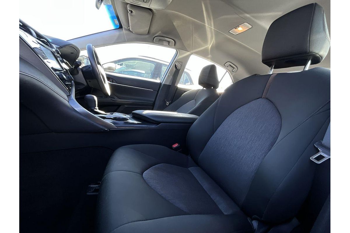 2020 Toyota Camry Ascent AXVH71R