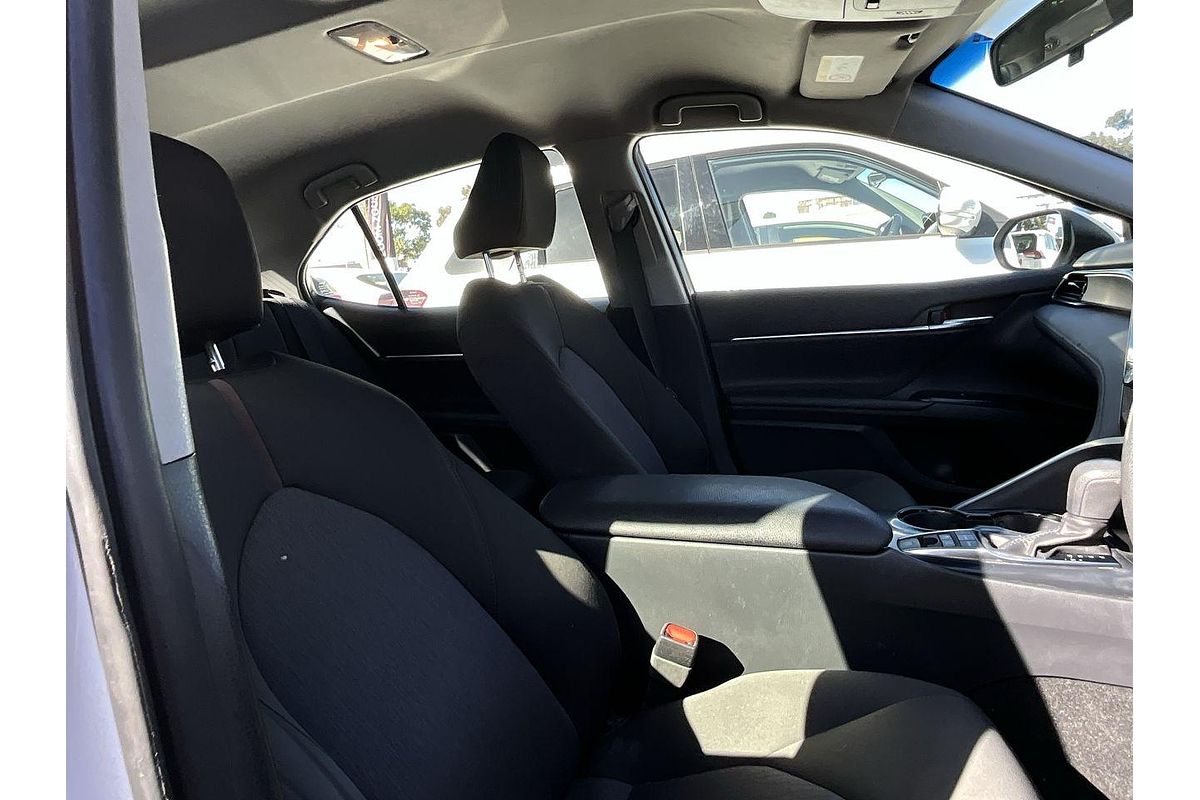 2020 Toyota Camry Ascent AXVH71R