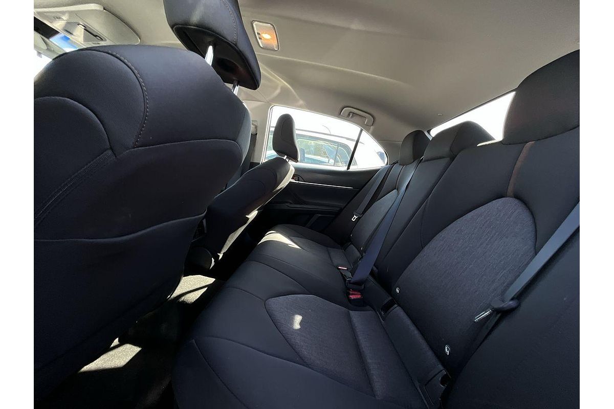 2020 Toyota Camry Ascent AXVH71R