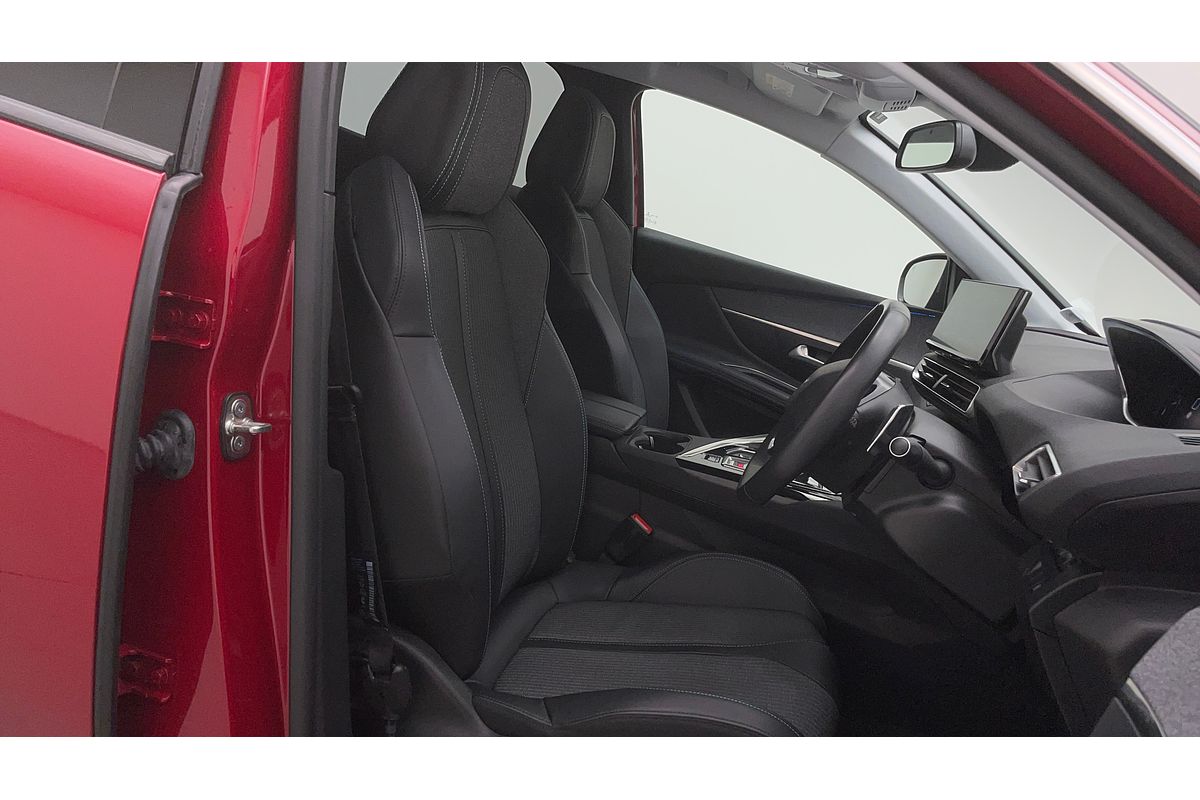 2022 Peugeot 3008 Allure P84