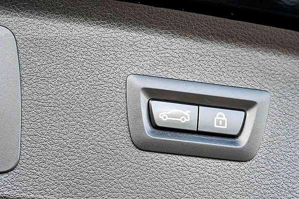 2015 BMW 2 Series 225i M Sport F45