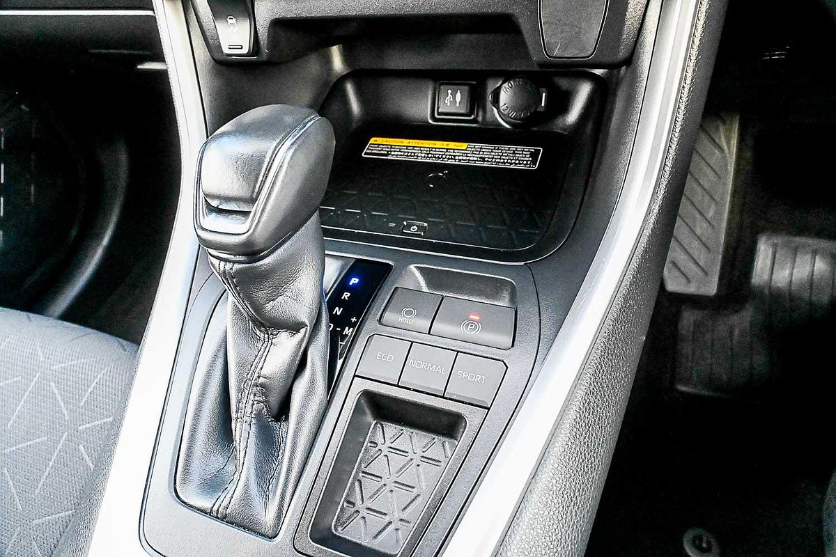 2019 Toyota RAV4 GXL MXAA52R