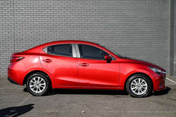 2016 Mazda 2 Maxx DL Series
