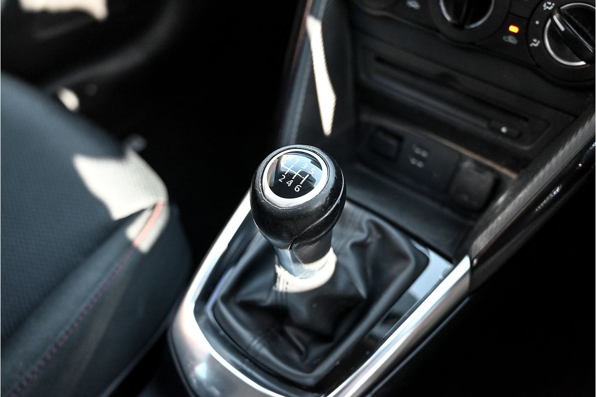 2016 Mazda 2 Maxx DL Series