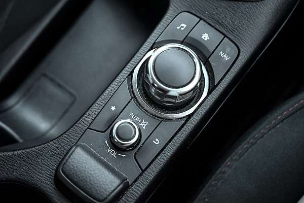 2016 Mazda 2 Maxx DL Series