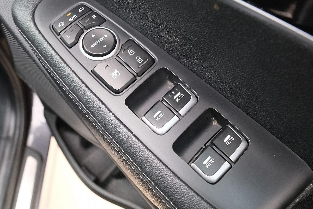2018 Kia Sorento SLi UM