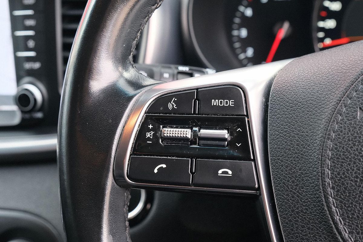 2018 Kia Sorento SLi UM