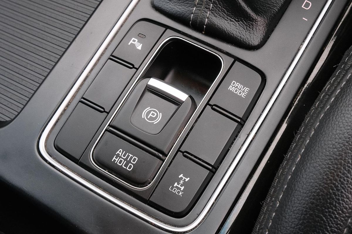 2018 Kia Sorento SLi UM