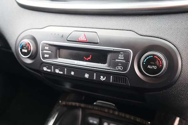 2018 Kia Sorento SLi UM