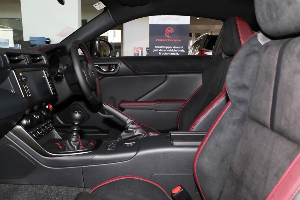 2025 Subaru BRZ tS ZD8