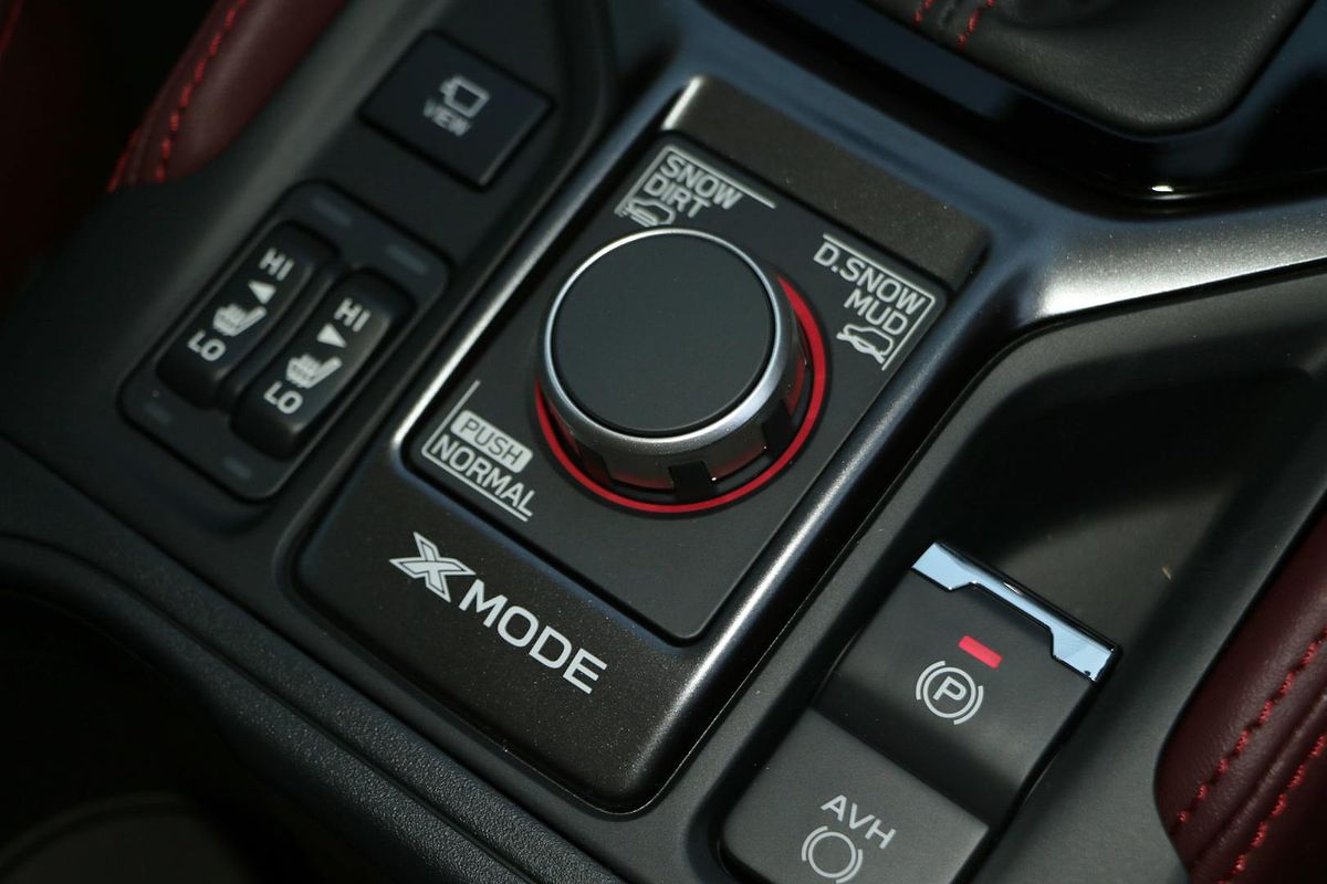 2025 Subaru Forester STI Sport S5