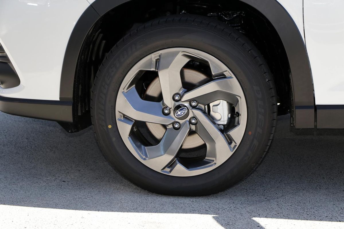 2025 Subaru Forester STI Sport S5