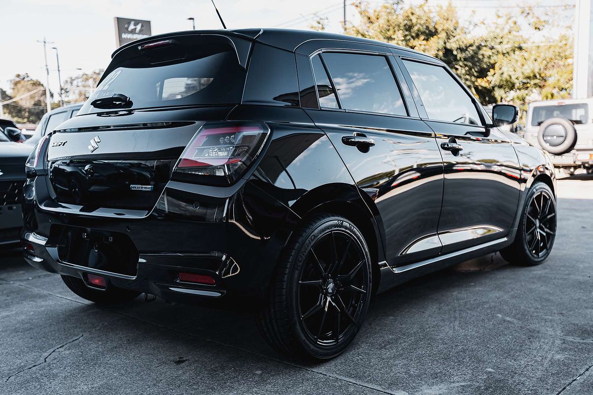2024 Suzuki Swift Hybrid GLX UZ