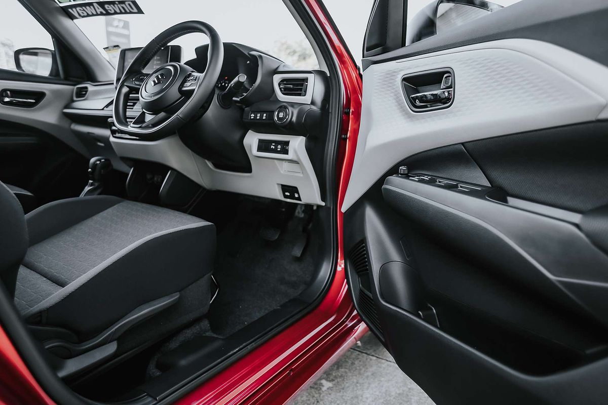 2024 Suzuki Swift GL Plus AZ Series II