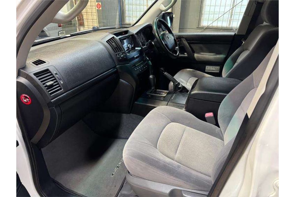 2008 Toyota Landcruiser GXL VDJ200R