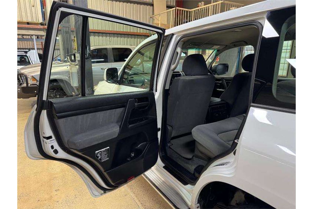 2008 Toyota Landcruiser GXL VDJ200R