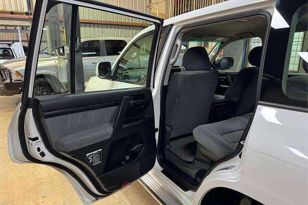 2008 Toyota Landcruiser GXL VDJ200R