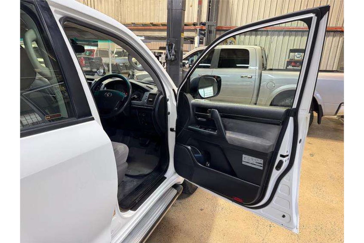 2008 Toyota Landcruiser GXL VDJ200R