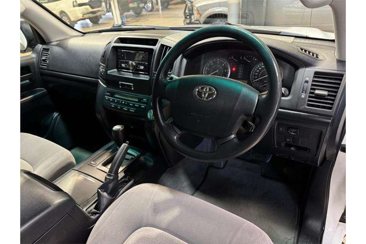 2008 Toyota Landcruiser GXL VDJ200R