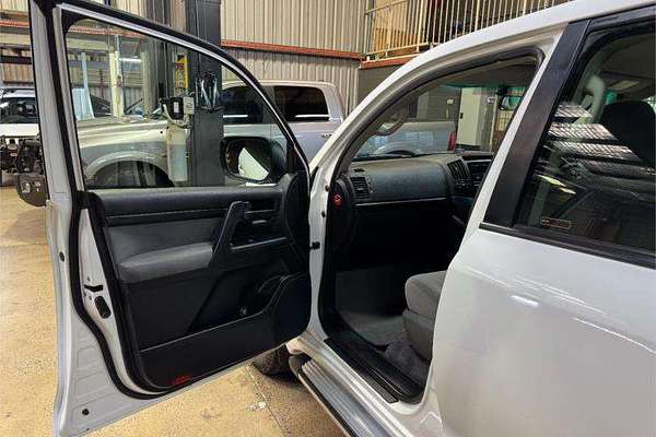 2008 Toyota Landcruiser GXL VDJ200R