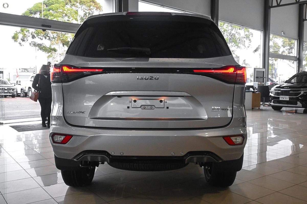 2025 Isuzu MU-X LS-T