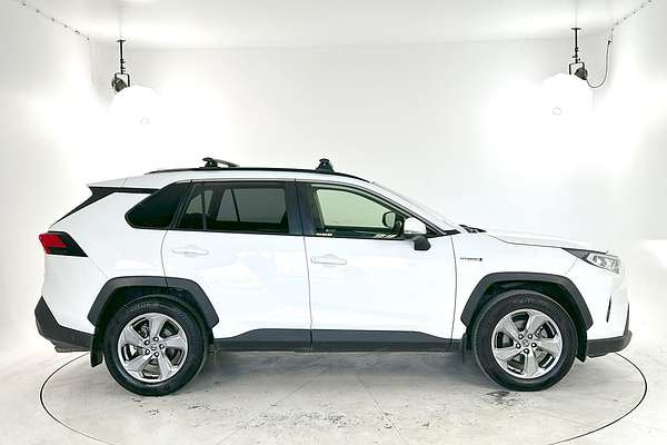2020 Toyota RAV4 GXL AXAH52R