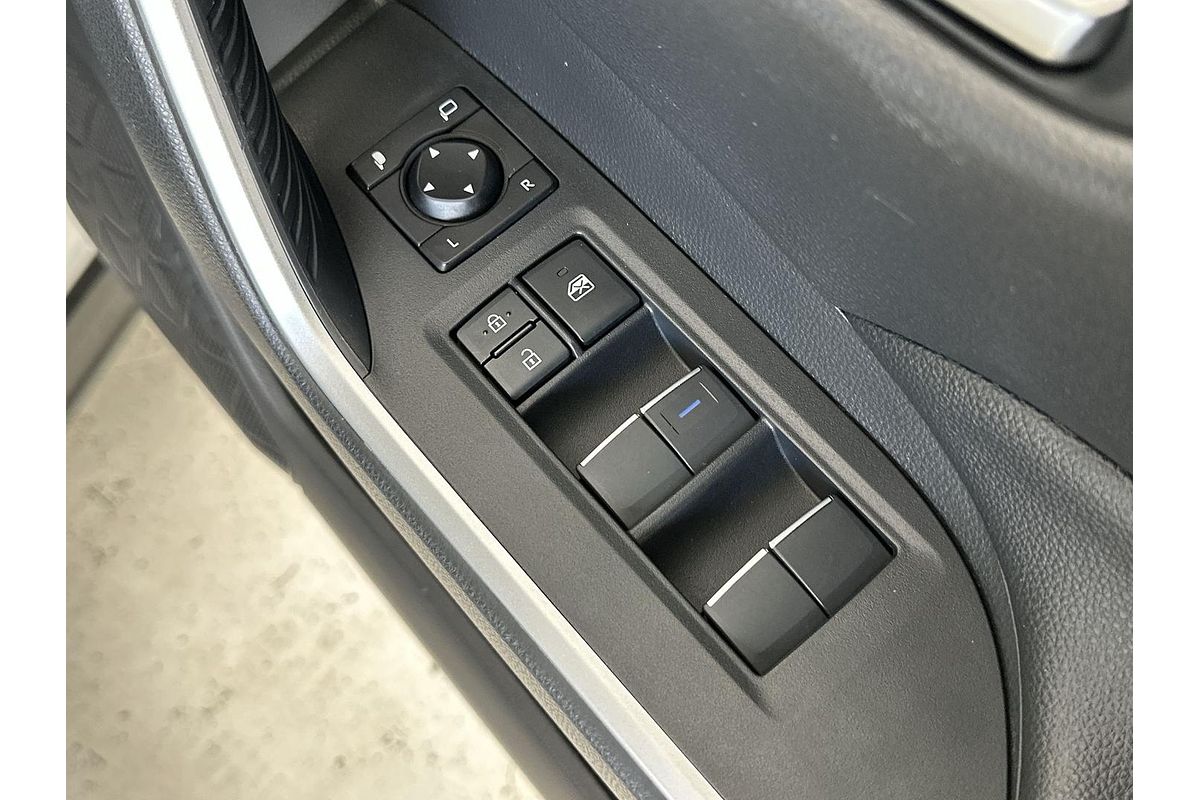 2020 Toyota RAV4 GXL AXAH52R