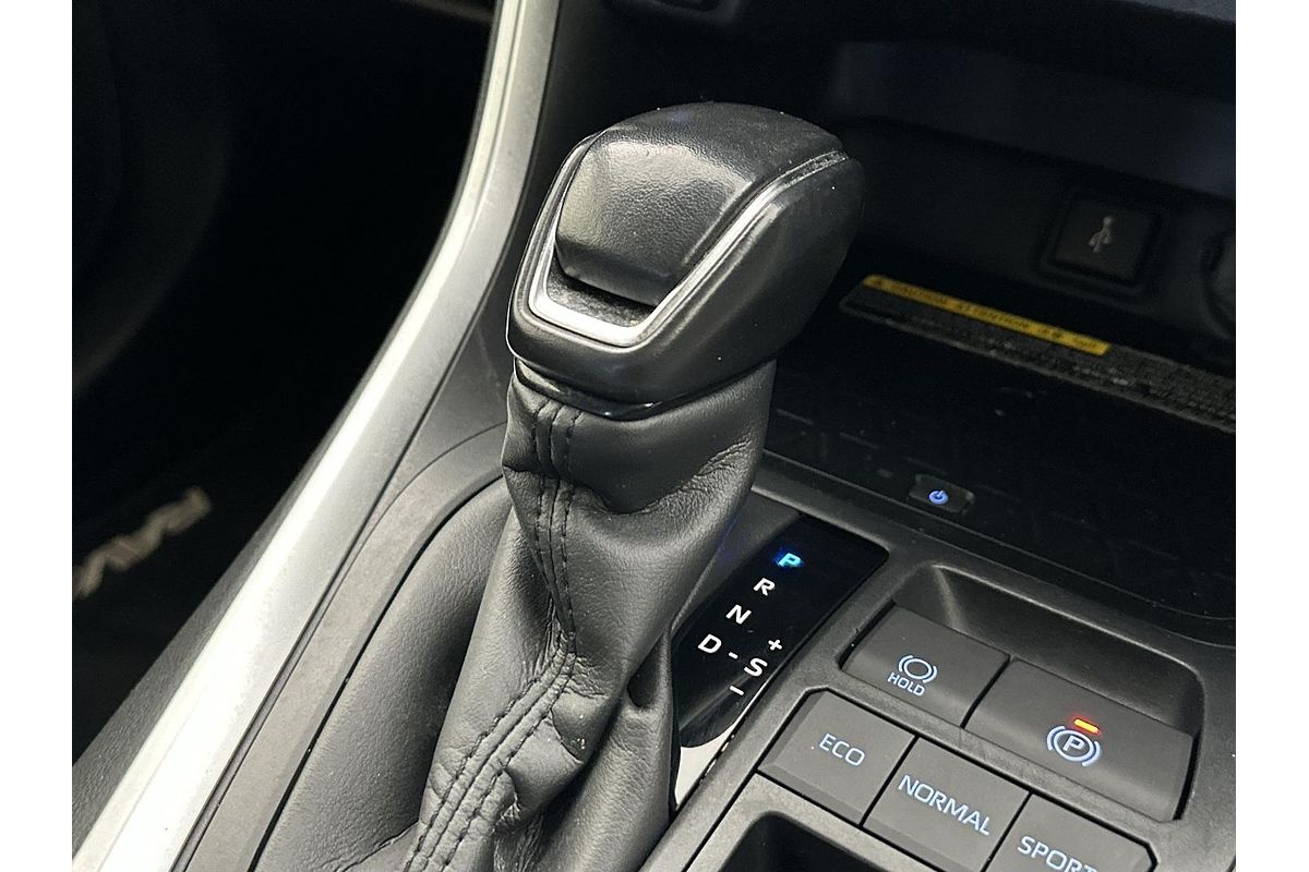 2020 Toyota RAV4 GXL AXAH52R